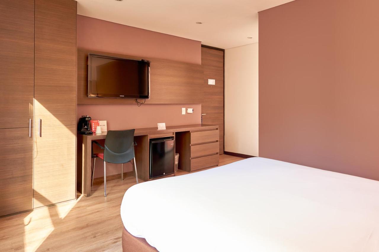 84 Dc Bogota Otel Dış mekan fotoğraf